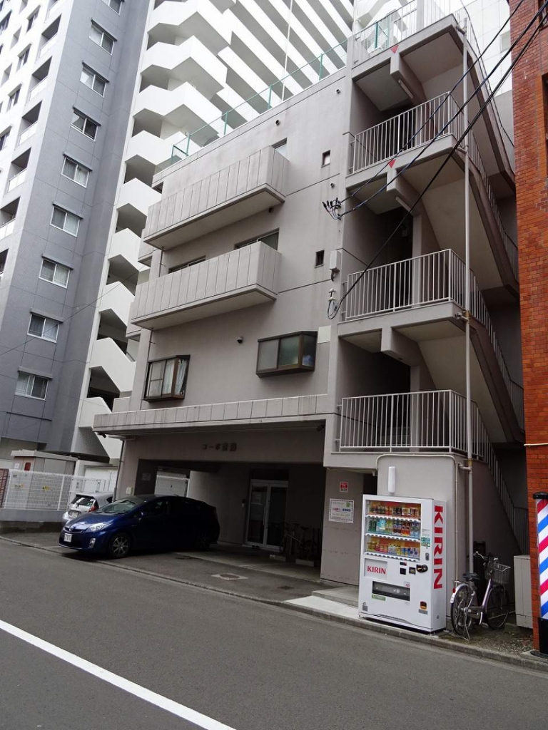 カラーズガーデン仙台東口 402号室 外観