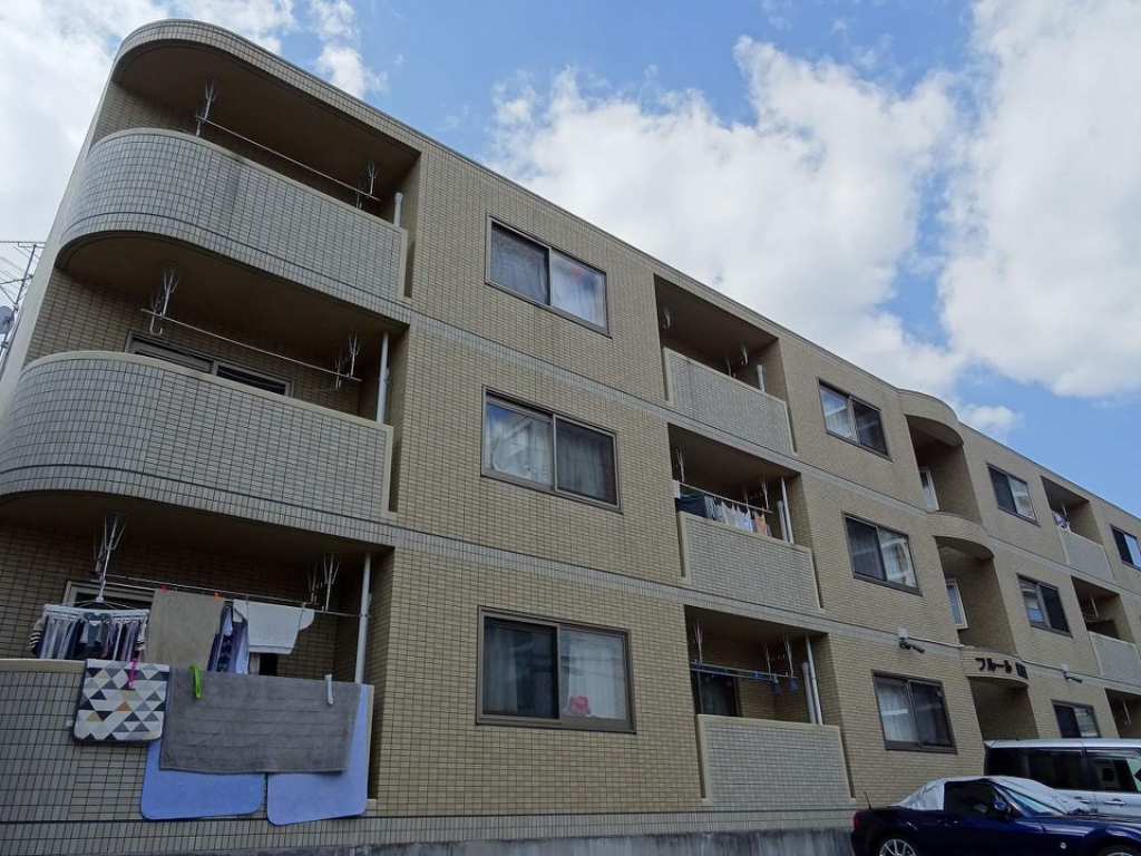 フルール新田東 102号室 外観