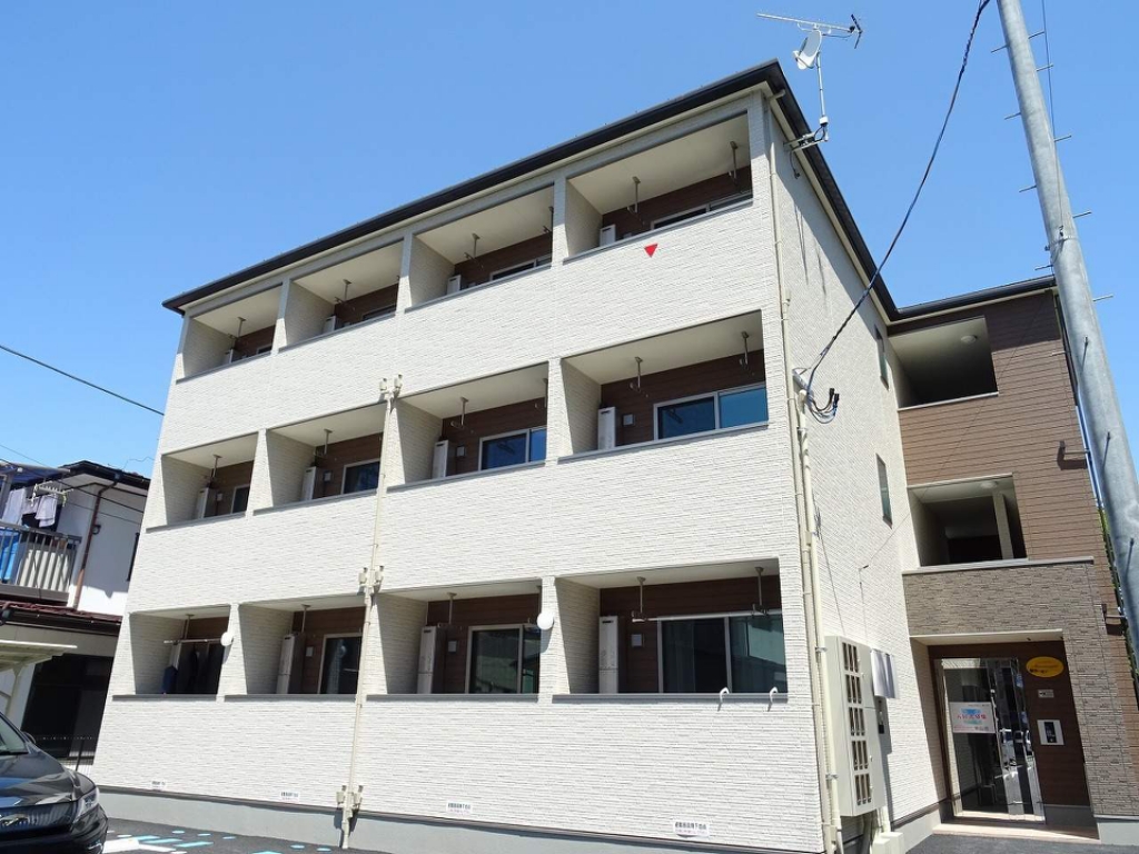 マロンクリスタル 202号室 外観