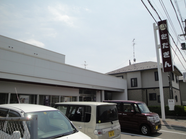グリューンS 銀行
