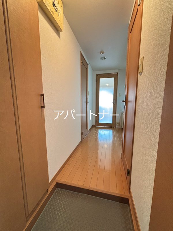 グランドヒルズ 玄関