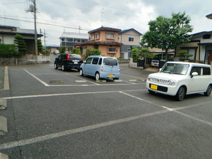 エスペランサ堤 駐車場