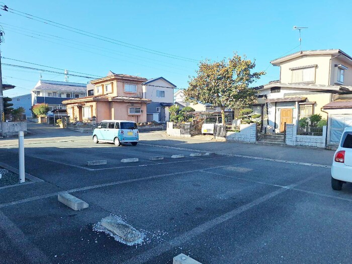 エスペランサ堤 駐車場