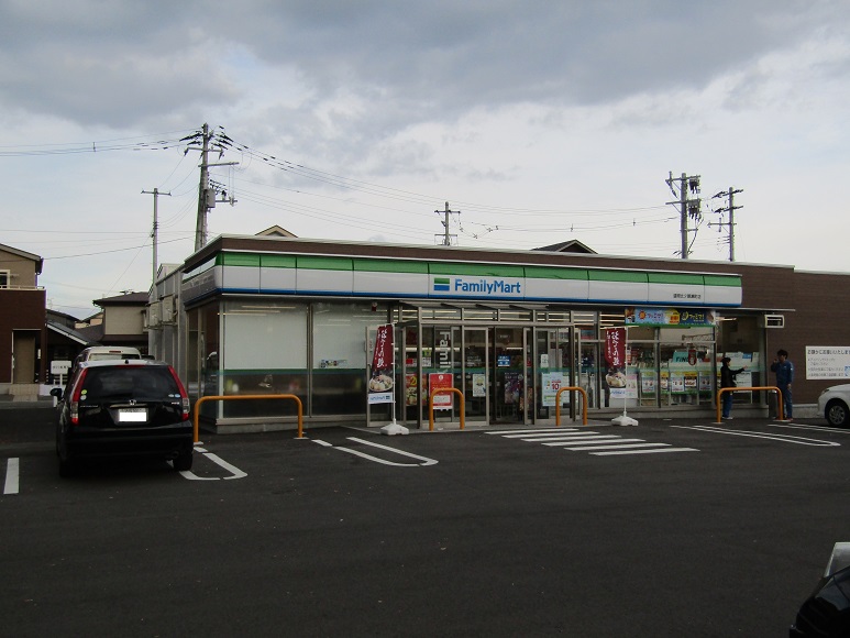 舘坂マンション コンビニ
