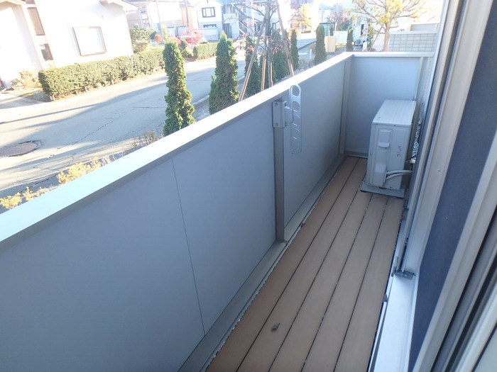 イーストヒルズ高松　Ｆ ベランダ