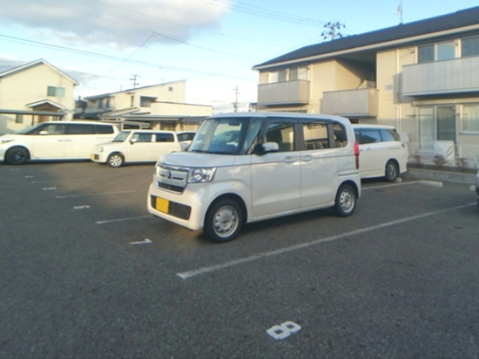ガーデンＡｙａｓｈｉ　Ａ 駐車場