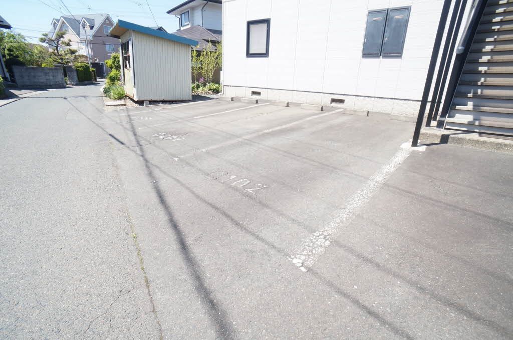 オーロハウス　Ｃ 駐車場