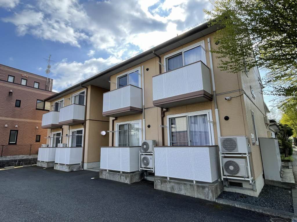 セリーナ 外観