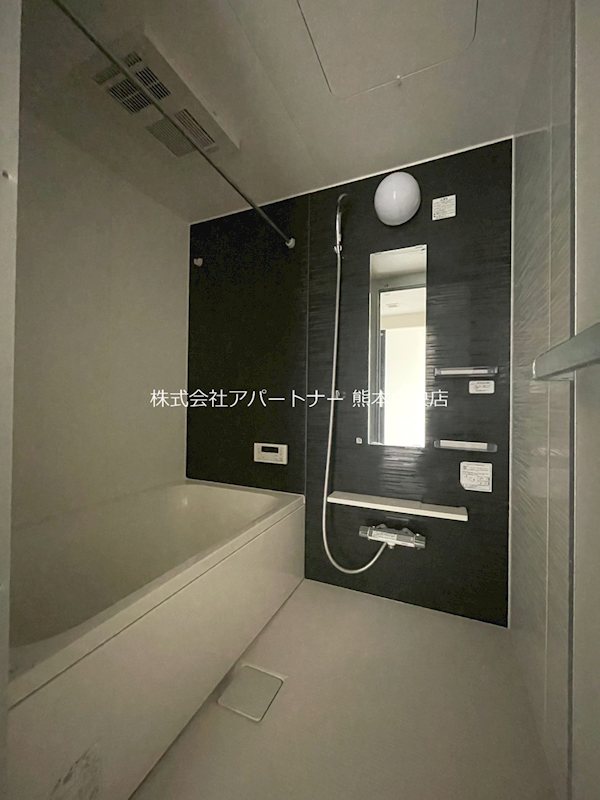 CHAINON春日WEST  風呂画像