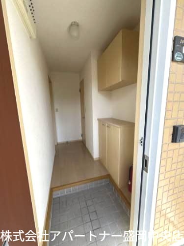 Ｋブランシェ　Ｈ 玄関