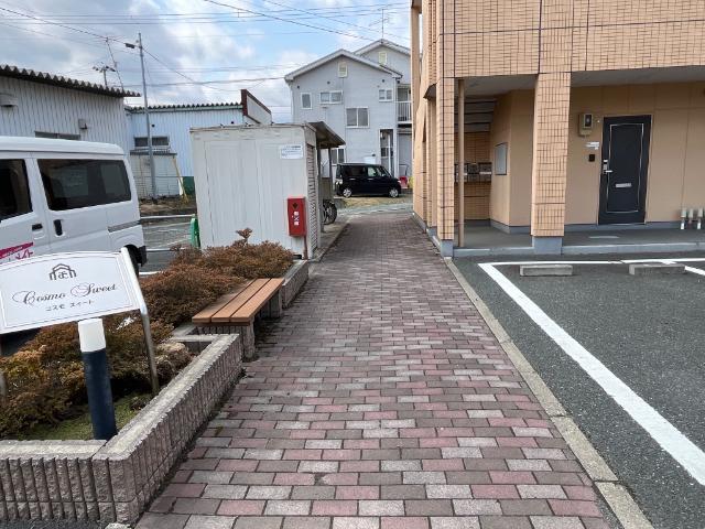 コスモスイート 外観