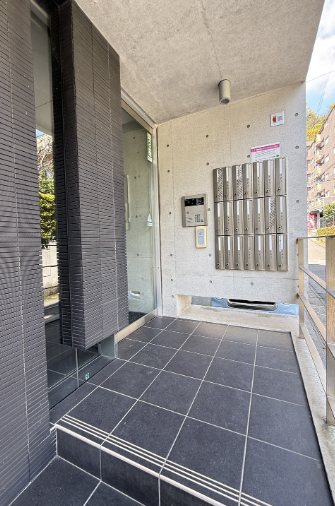 プレファランス平之町 エントランス