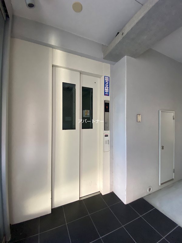 プレファランス平之町 その他
