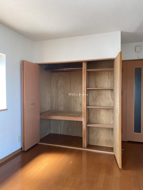 れいめい下荒田 収納
