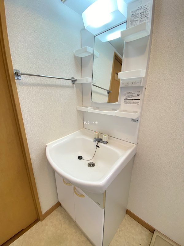 ＯＰＵＳ城山台 洗面所