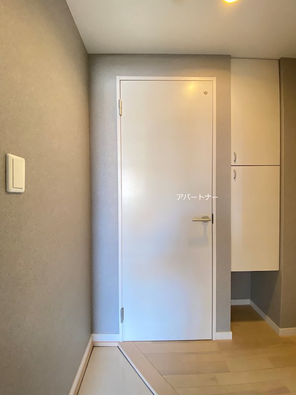 フィオーレ武 玄関