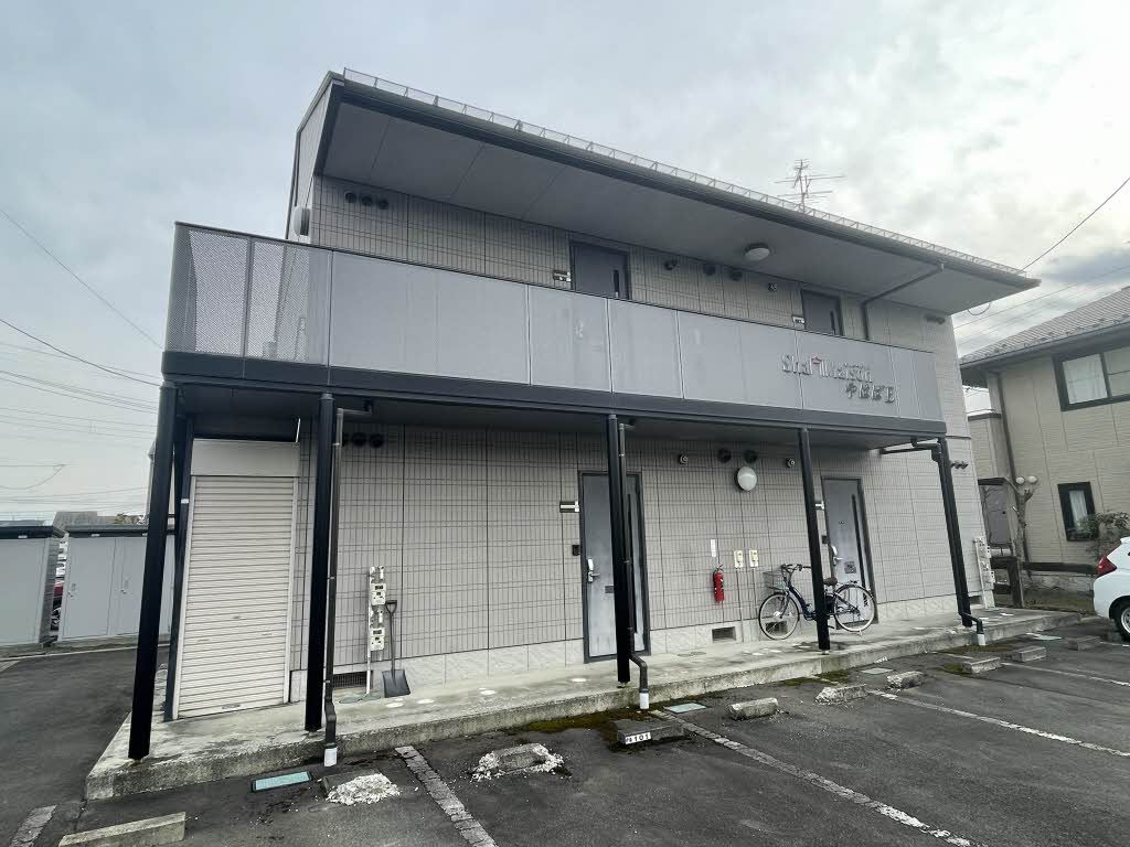 シャーメゾン矢巾 Ｅ 外観