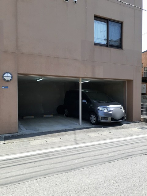 クレールＳ 駐車場