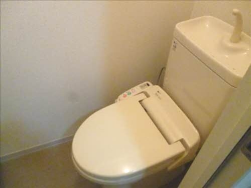 コートラックス　Ｄ トイレ