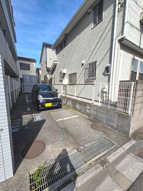 パークハウス中町 駐車場