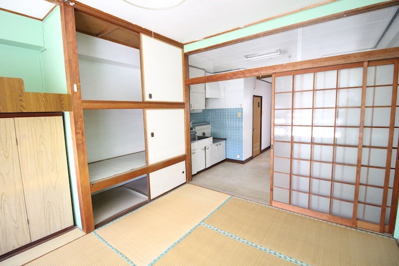 泰山ビル 収納