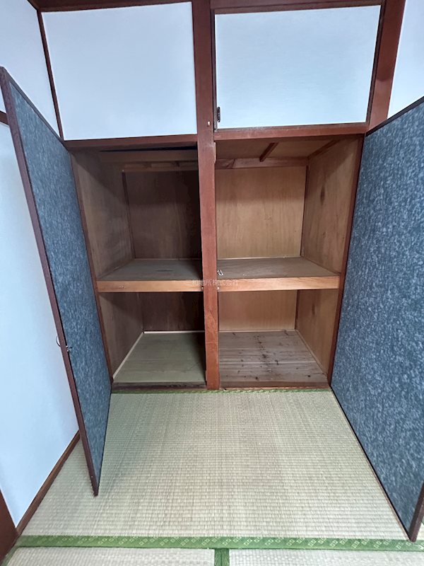 山口県下関市大学町４丁目 収納