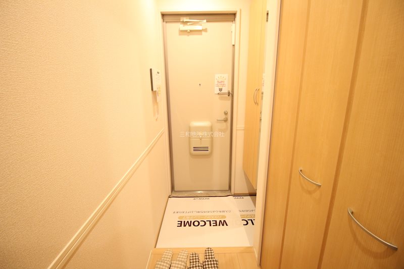 ヴィルセインビル 玄関