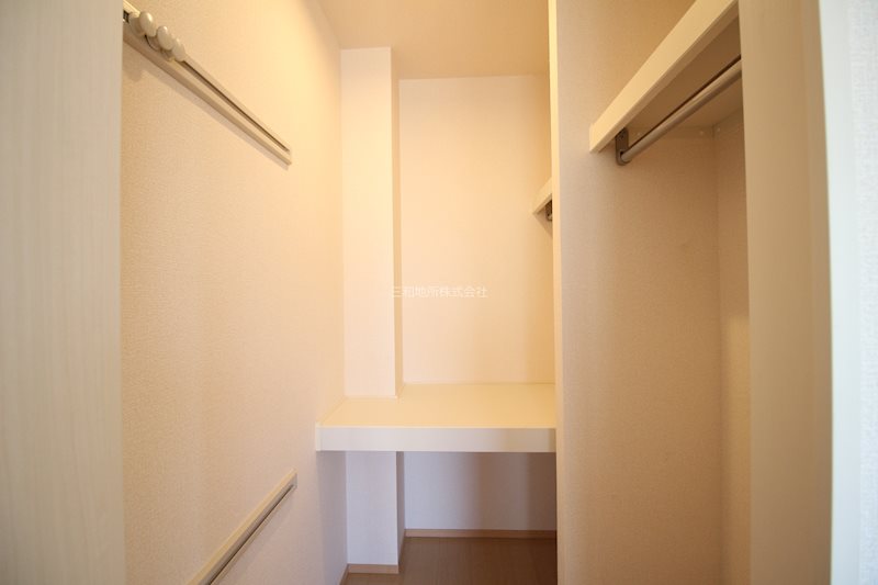 リュエル伊倉 収納