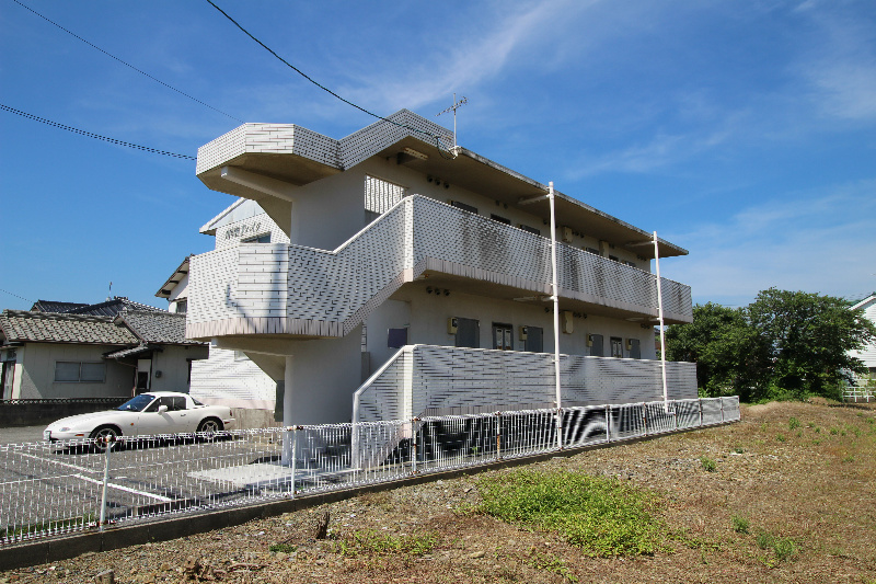 川中西Fハイツ 外観