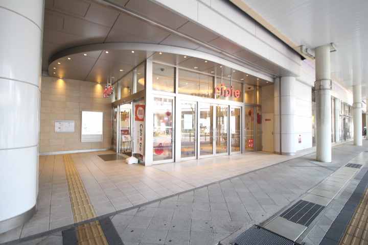 アイクレスト下関駅 ショッピング施設