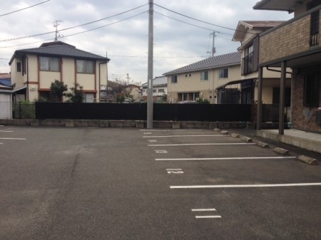 グリーンハイム　B棟 駐車場