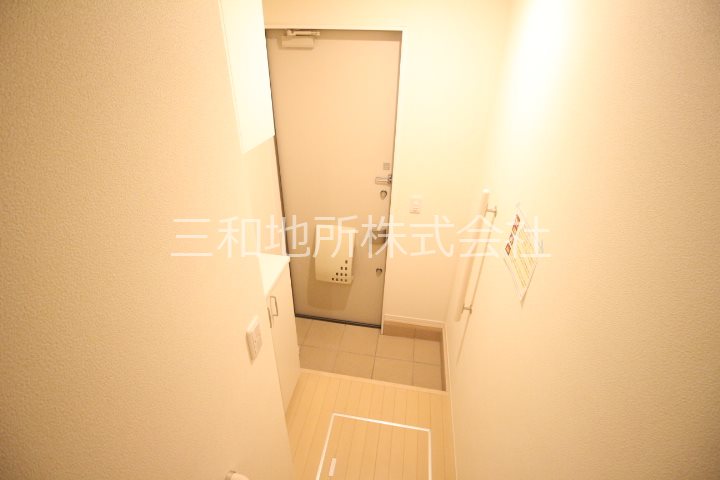 シャーメゾン稗田西 玄関