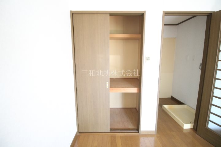 ヒルズ梅ヶ峠 収納