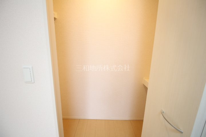 ティアラ 収納