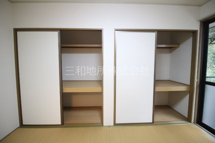 リヴェール　A棟 収納