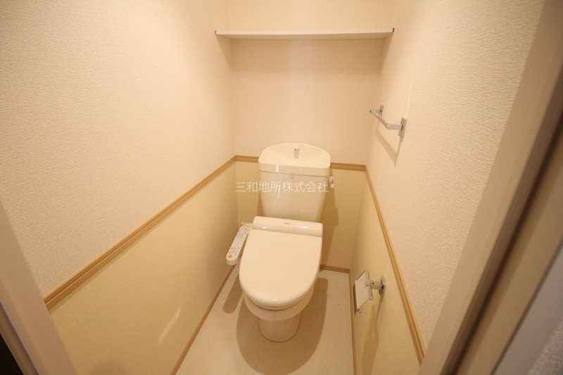 ヴィルセイン椋野　B棟 トイレ