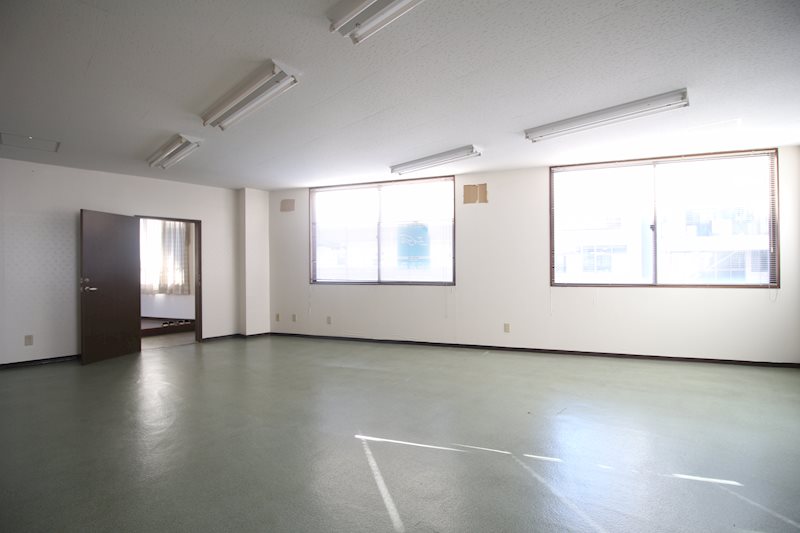 新地岡田ビル その他
