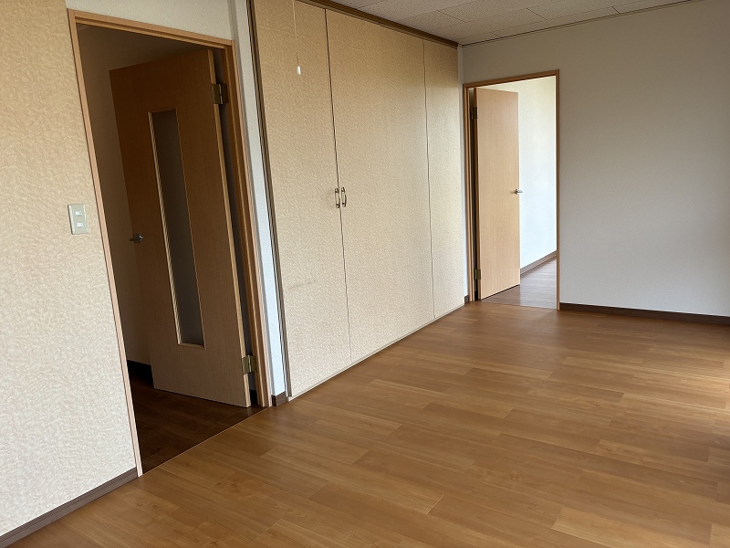 レオパレスしおかぜⅡ ベッドルーム
