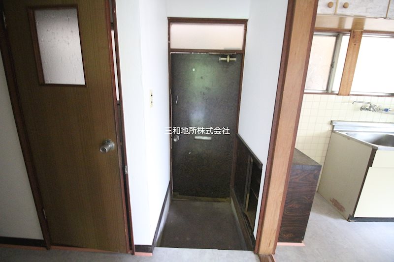 MOMO旅館 玄関