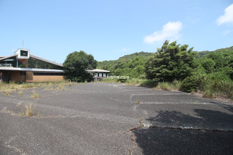 豊浦町川棚A貸店舗 駐車場