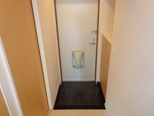 クローバーツインズ 玄関