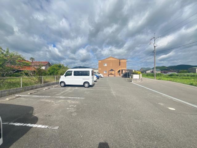 クローバーツインズ 外観