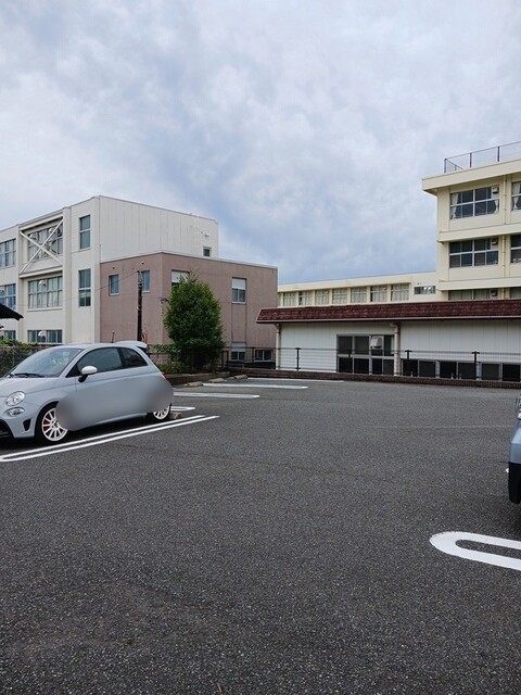 ラフィネ　Ｙ．Ｍ 駐車場
