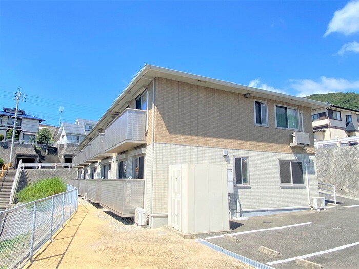 グリーンハイツ四王司 外観