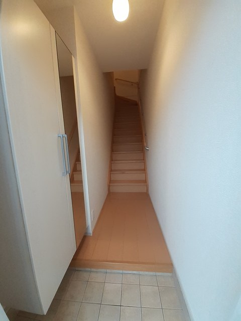 プライムカーサ 玄関