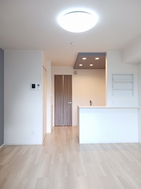 レジデンス　宝町 リビング