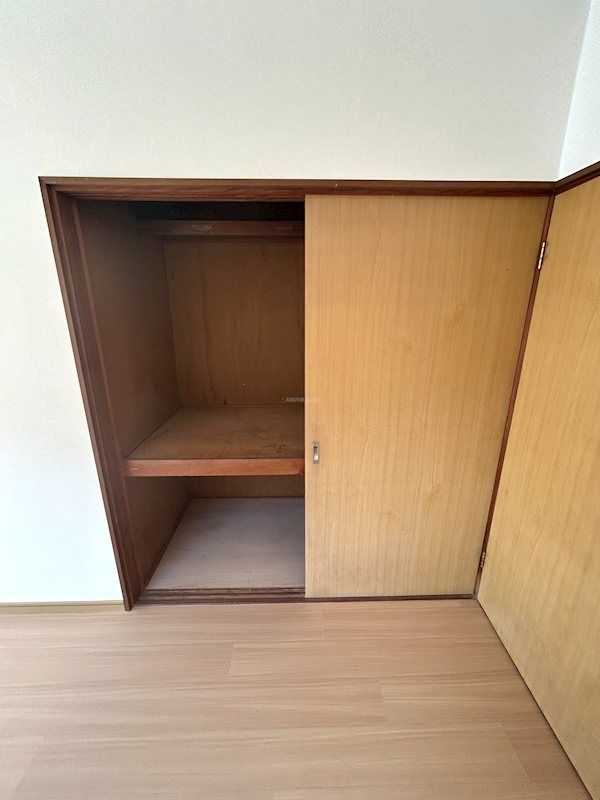 シャトー千枝 収納