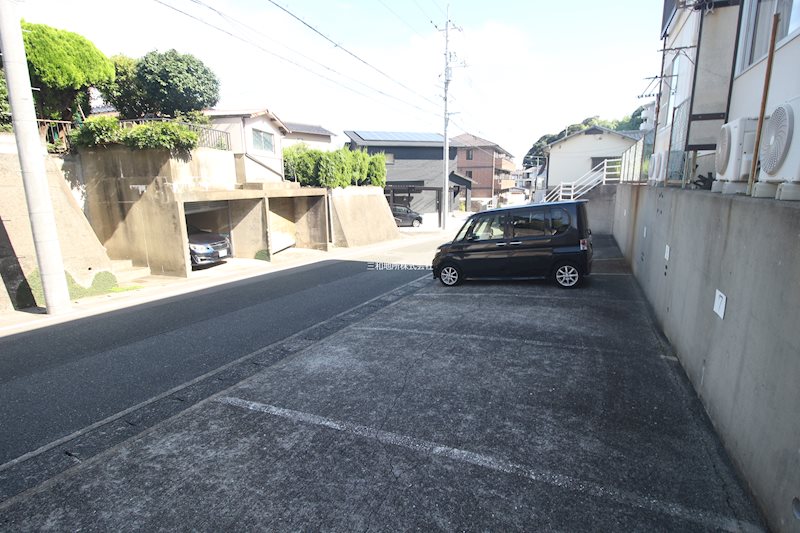 藤野ハイツA 駐車場