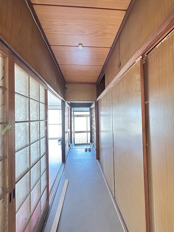 上新地町4丁目I貸家 収納
