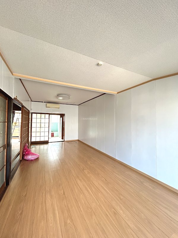 上新地町4丁目I貸家 リビング